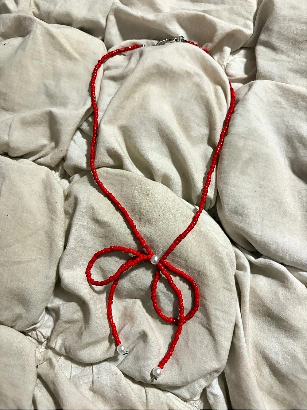 Red Beaded Tie Necklace Like New